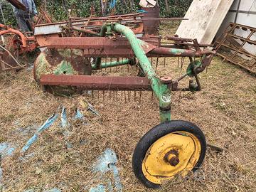 attrezzi  agricoli vari