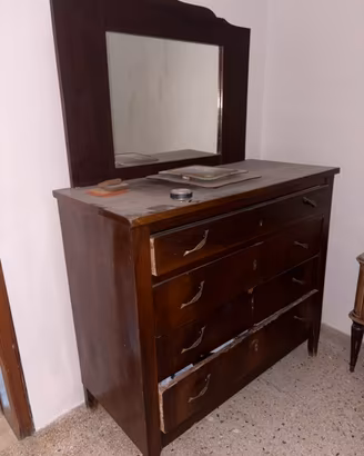 Mobile vintage in legno con specchiera