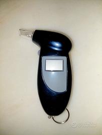 Alcol test etilometro compatto e preciso