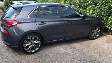 Hyundai i30 N line grdi 136 cv
