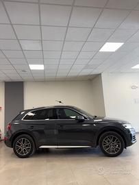 Audi Q5 40 TDI quattro S tronic Business Sport