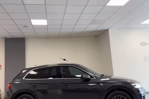 Audi Q5 40 TDI quattro S tronic Business Sport