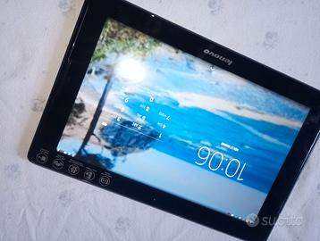 TABLET   LENOVO  USATO POCO