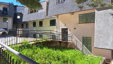 2 LOCALI A RIVISONDOLI