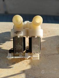 elettrovalvola lavatrice Whirlpool 