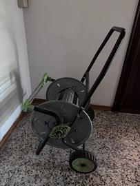 Carrello avvolgitubo