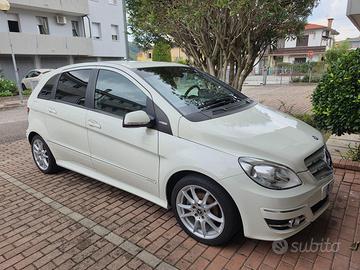Mercedes classe b 180 benzina