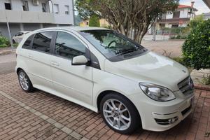 Mercedes classe b 180 benzina