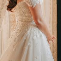 Abito da sposa Pronovias modello Mambo