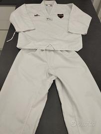 TAEKWONDO DOBOK