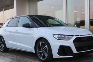 AUDI A1 SPB 30 TFSI Identity Black