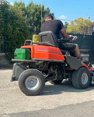 T42 Tagliaerba 4x4 HUSQVARNA seminuovo RIDER PRO F
