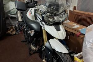 Triumph Tiger 800 ABS