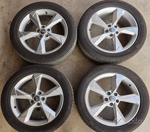 N.4 cerchi in lega Audi originali da 19