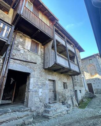 Casa indipendente di 87 m² con 3 locali a Forcola