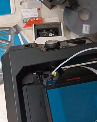 MakerBot Replicator  3D (5th) + ricchissimo kit 