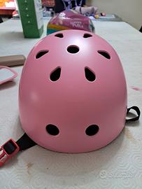 casco più ginocchiere e para gomiti 