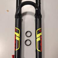 Forcella FOX 36 Float Performance 29 / 27,5 160 mm