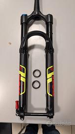 Forcella FOX 36 Float Performance 29 / 27,5 160 mm