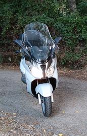 Aprilia Atlantic 500 sprint.