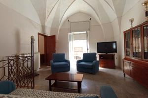 Casa d'epoca, indipendente, in centro storico