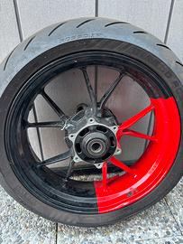 Ducati Hypermotard 698 rve cerchione posteriore
