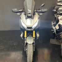 Honda X-ADV 750 + SCARICO E ACCESSORI - PERMUTA