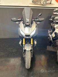 Honda X-ADV 750 + SCARICO E ACCESSORI - PERMUTA