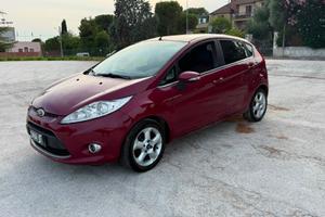 Ford Fiesta 1.2 benzina Neopatentati UNIPROPRIETÀ