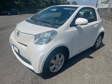 Toyota iQ 1.0 Sol AUTOMATICO