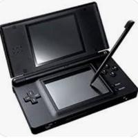NINTENDO DS LITE E N. 4 GIOCHI, CUSTODIA, AURICOL.