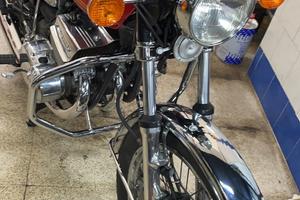 Suzuki GT 380 del 1974 moto d'epoca Targa Oro FMI