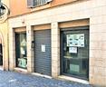 3-vetrine-a-castel-madama