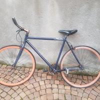 bici a scatto fisso