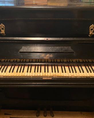 Pianoforte G. Mola del 1900