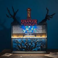espositore stranger things kinder joy 