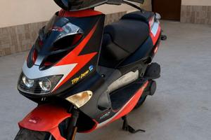 motorino aprilia tenuto bene
