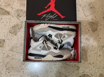 Jordan 4 Retro Military Black taglia 37,5