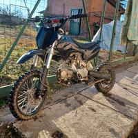 pit bike 125 pbs 20h all'attivo 