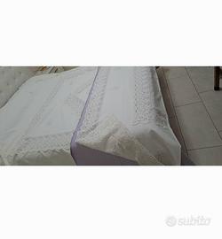 parur completa di copriletto lenzuolo e tovaglia 