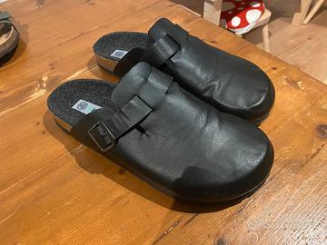 Sabot Boston clogs