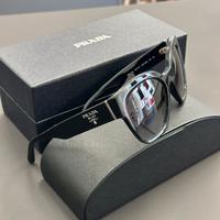 Occhiale da sole Prada nero da donna