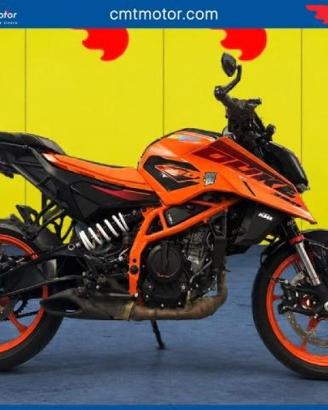 KTM 390 Duke Garantita e Finanziabile