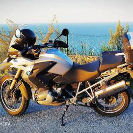 BMW R1200 GS qualche anno ma pochi km certificati