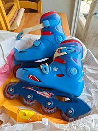 Pattini numero 33 + protezioni Decathlon