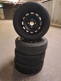 Gomme invernali / antineve + cerchi 175/65 R14