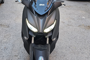 Yamaha XMAX 300 TECHMAX 2020 USATO SALERNO CITTA'
