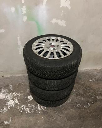 Cerchi e gomme invernali Fiat
