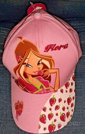Cappellino cartoon Winx club Flora design fragole