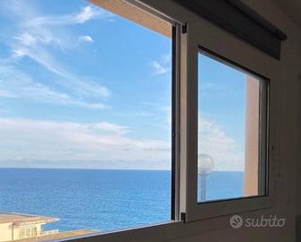 Monolocale sul mare riviera ligure